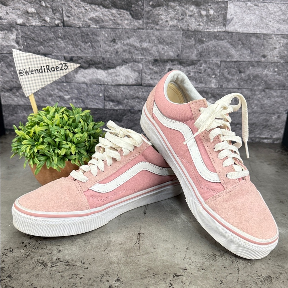 Vans Women's Blush Pink Sneakers